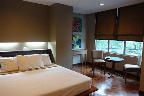 bloomfield hotel baguio rates|BLOOMFIELD HOTEL: UPDATED 2023 Reviews and 583 .